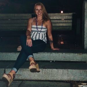 Meet your Posher, Jessica